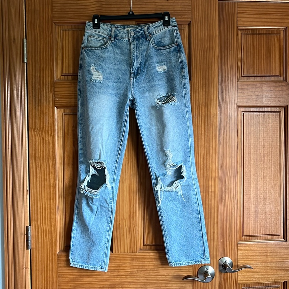 Women’s Pacsun Ripped Mom Jeans